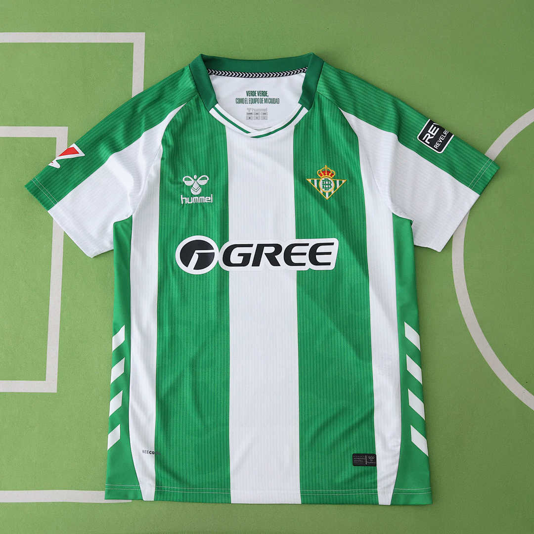 25/26 Real Betis Balompié Local Fan · Referencia del proveedor: 200518460