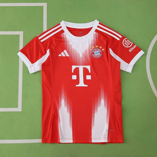 25/26 Fußball-Club Bayern München Local Camiseta de mujer · Referencia del proveedor: 201723203