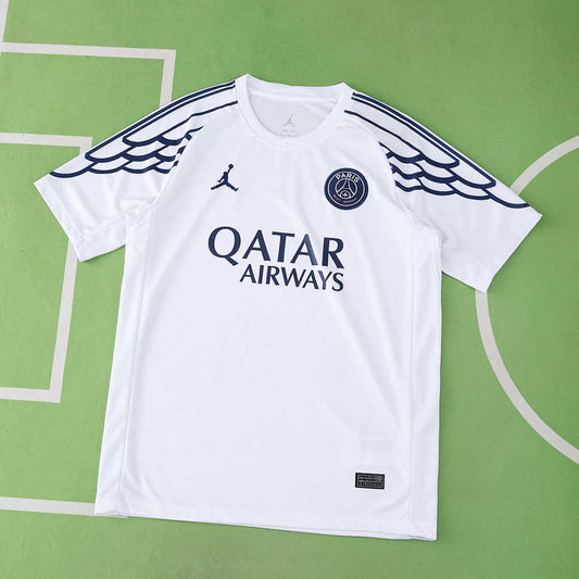 24/25 Paris Saint-Germain F.C. Cuarta white Fan · Referencia del proveedor: 202932401