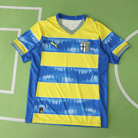 25/26 Parma Calcio 19/13 Visitante Fan · Referencia del proveedor: 203700008