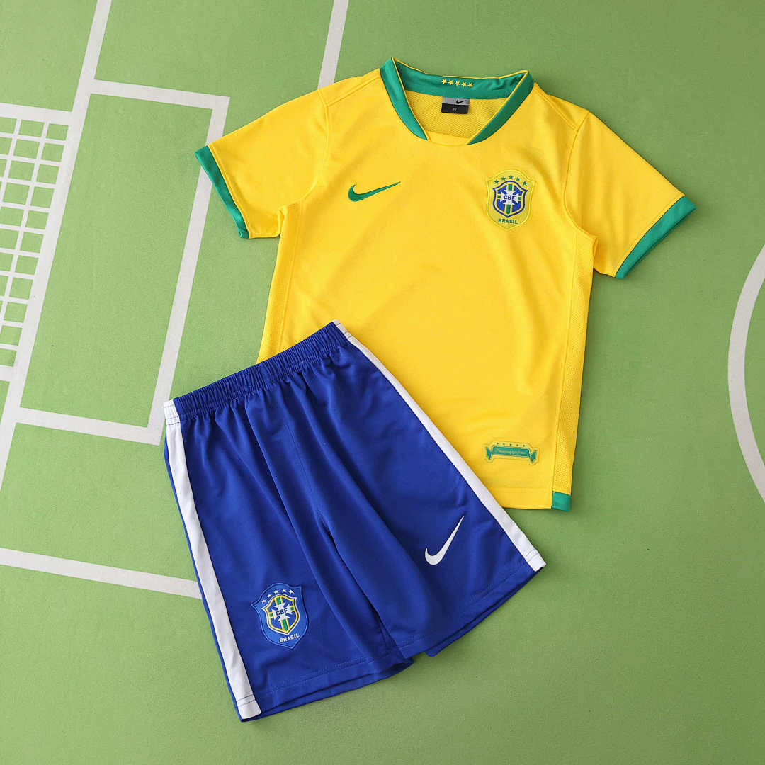20/06 Brazil Local Retro Conjunto infantil · Referencia del proveedor: 203872822