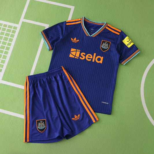 25/26 Newcastle United F.C. Tercera Conjunto infantil · Referencia del proveedor: 203872828