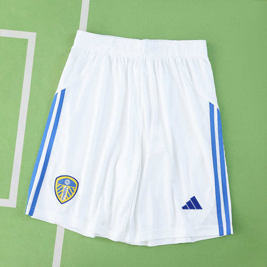 25/26 Leeds United F.C. Local shorts · Referencia del proveedor: 204961347