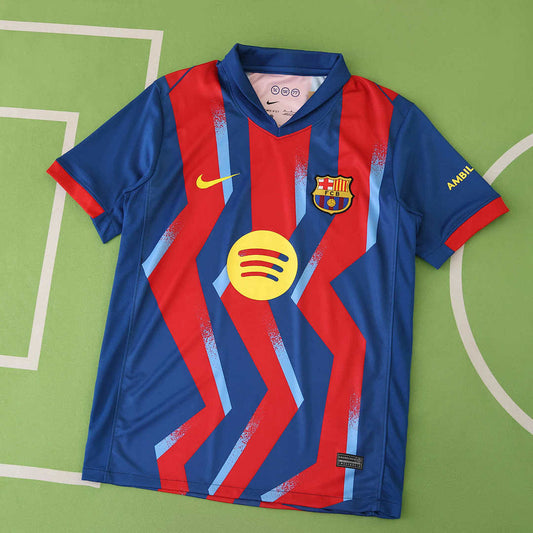 25/26 FC Barcelona / Barça Cuarta Fan · Referencia del proveedor: 208073648