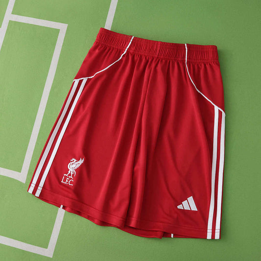 25/26 Liverpool F.C. Local shorts · Referencia del proveedor: 208448524