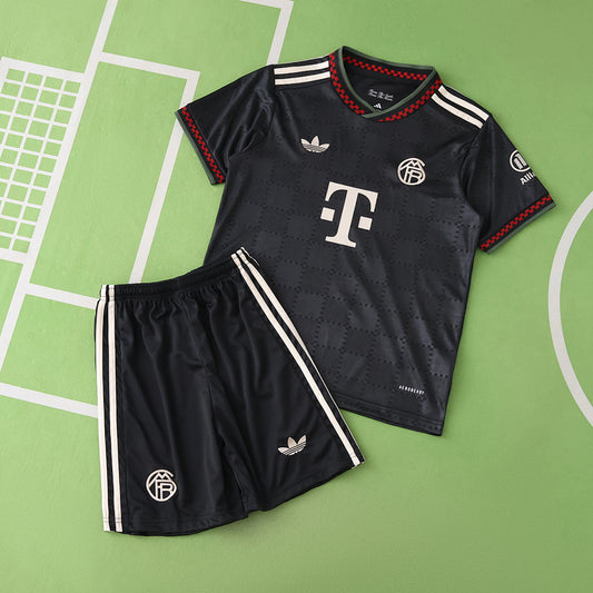25/26 Fußball-Club Bayern München Tercera Conjunto infantil · Referencia del proveedor: 209464472