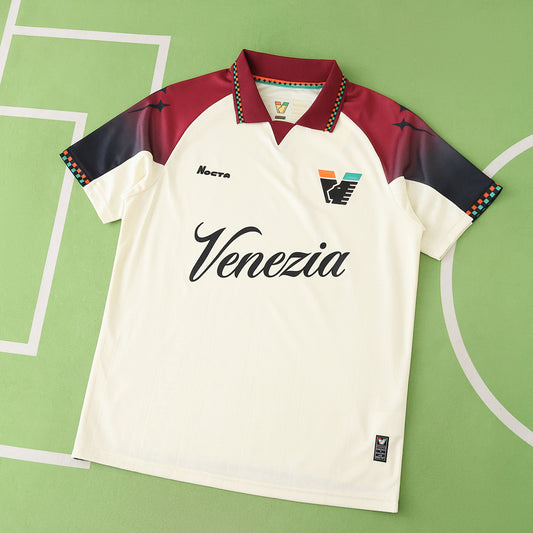 25/26 Venezia F.C. Visitante Fans version · Referencia del proveedor: 209464652