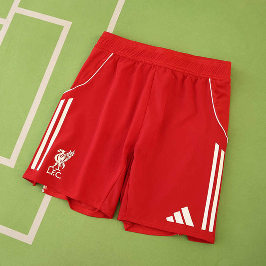 25/26 Liverpool F.C. Local Player shorts · Referencia del proveedor: 211242627