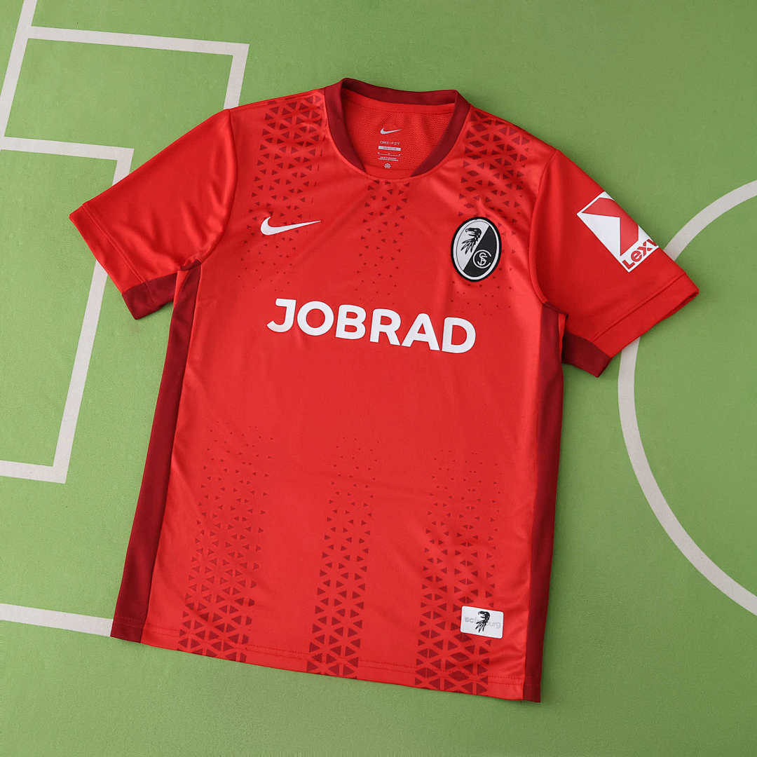 25/26 SC Freiburg Champions League version Fan · Referencia del proveedor: 211242754