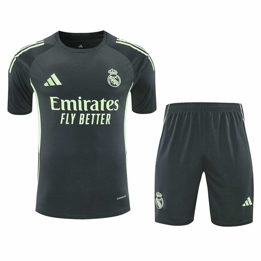 25/26 Real Madrid CF Conjunto de entrenamiento de manga corta Fan · Referencia del proveedor: 212961300