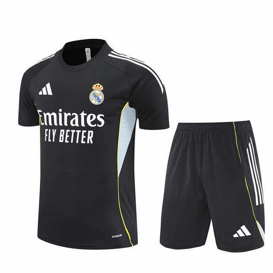 25/26 Real Madrid CF Conjunto de entrenamiento de manga corta Fan · Referencia del proveedor: 213047481