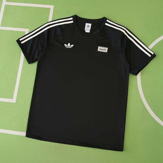 25/26 oasis black T-shirt · Referencia del proveedor: 215207226