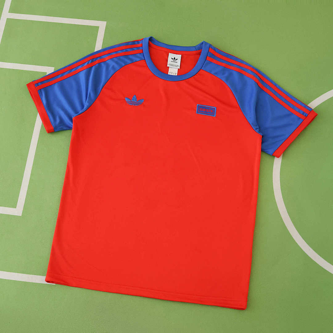 25/26 oasis Red T-shirt · Referencia del proveedor: 215208485