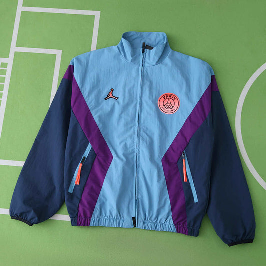 25/26 Paris Saint-Germain F.C. Cortavientos · Referencia del proveedor: 215393755
