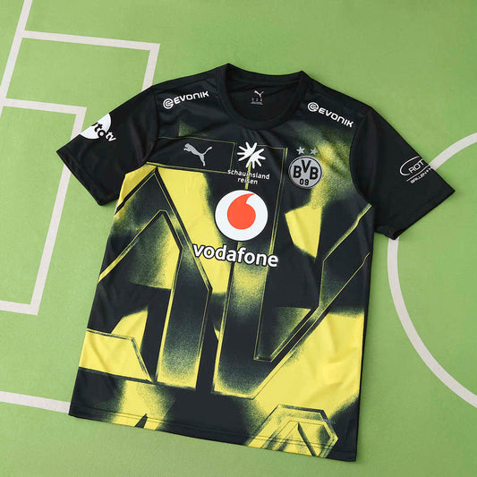 25/26 Borussia Dortmund Concept Fan · Referencia del proveedor: 216307619