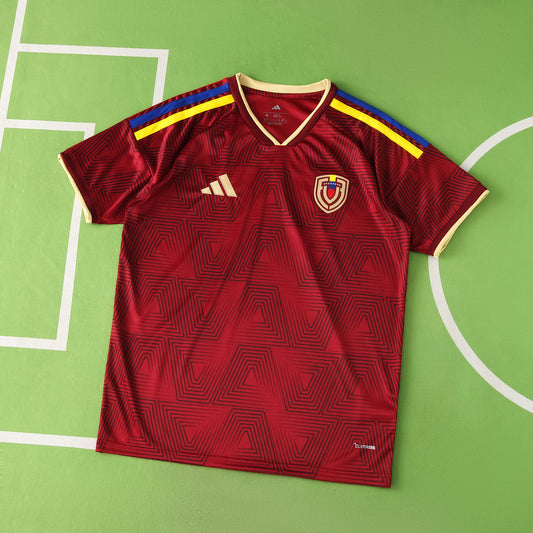 20/26 FIFA World Cup Venezuela Local Fan · Referencia del proveedor: 217449491