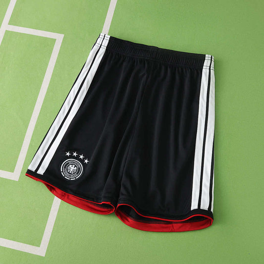 20/26 FIFA World Cup Germany Local shorts · Referencia del proveedor: 217601526
