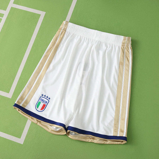 20/26 Italy Local shorts · Referencia del proveedor: 217601530