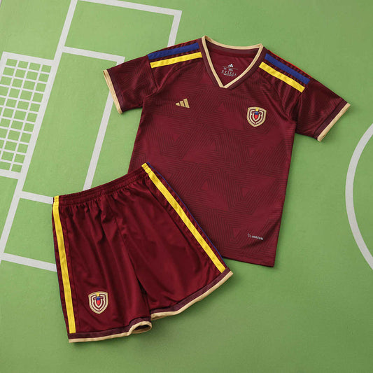 20/26 FIFA World Cup Venezuela Villa Local Conjunto infantil · Referencia del proveedor: 219350900