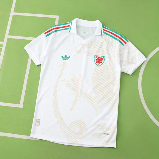 20/26 Wales Visitante Player