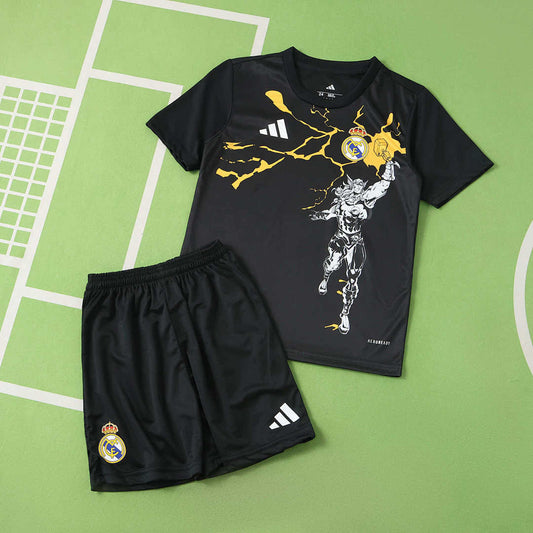 25/26 Real Madrid CF Marvel White Concept Conjunto infantil · Referencia del proveedor: 222924034