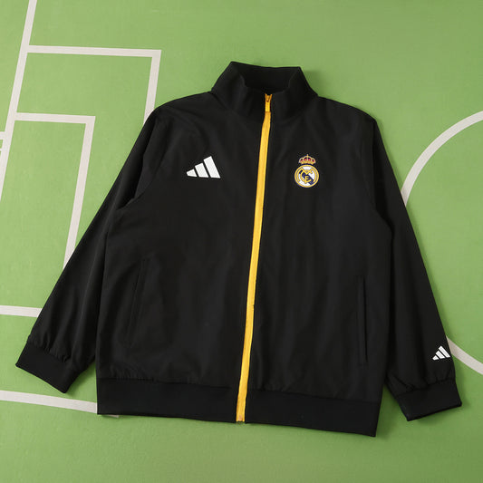 25/26 Real Madrid CF Marvel collaboration Cortavientos · Referencia del proveedor: 224260073