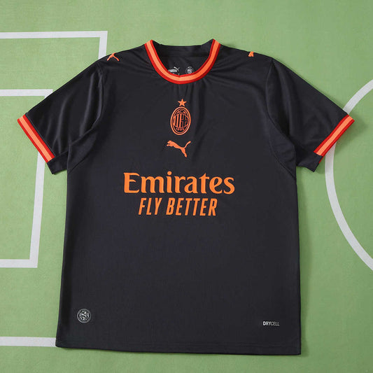 26/27 A.C. Milan Tercera Fan · Referencia del proveedor: 227844304