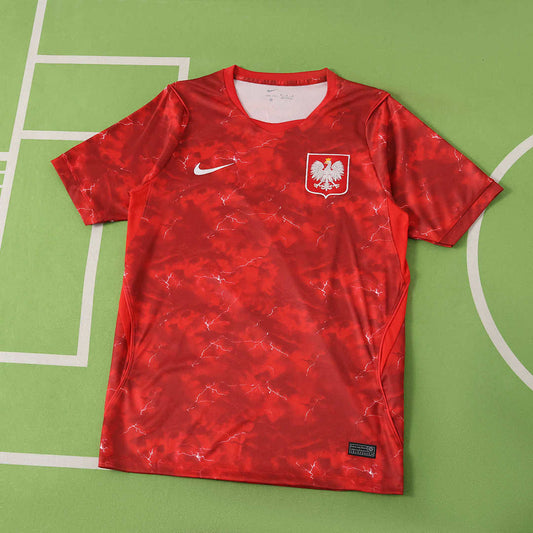 20/26 Poland Visitante Fan · Referencia del proveedor: 231018204