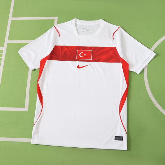 20/26 FIFA World Cup Türkiye Local Fan · Referencia del proveedor: 231185227