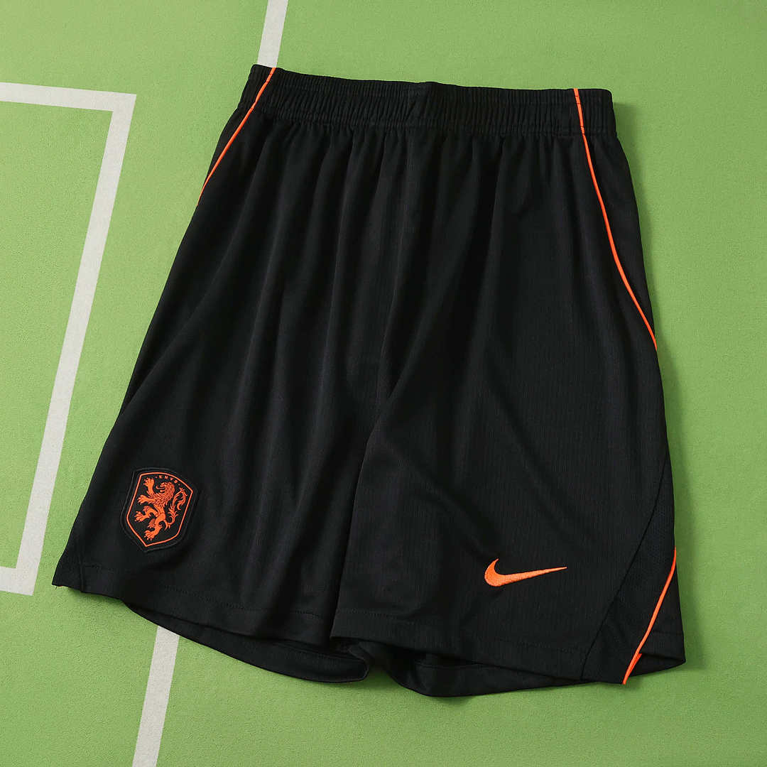 20/26 FIFA World Cup Netherlands Local shorts · Referencia del proveedor: 233462249