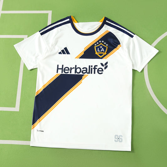 26/27 Los Angeles Galaxy Football Club Local Fan · Referencia del proveedor: 233877690