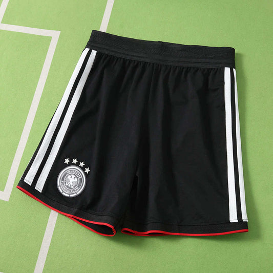 20/26 FIFA World Cup Germany Local Player shorts · Referencia del proveedor: 235030937