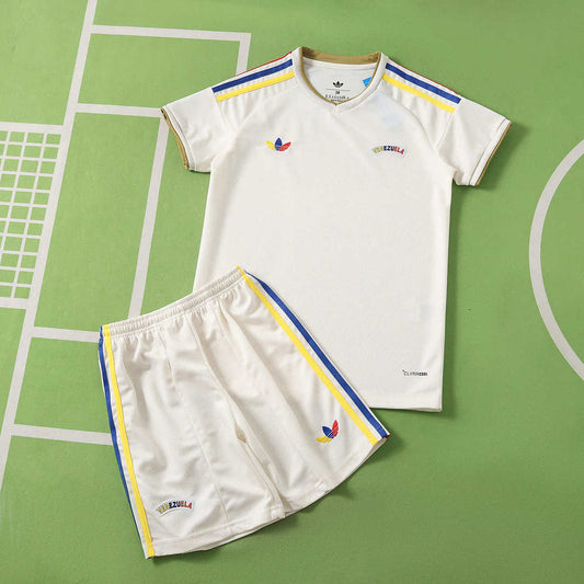 20/26 Venezuela Visitante Conjunto infantil · Referencia del proveedor: 236321213
