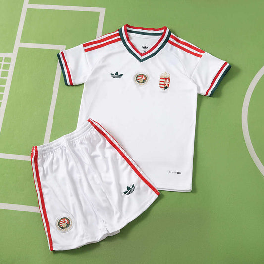 20/26 FIFA World Cup Hungary Visitante Conjunto infantil · Referencia del proveedor: 236321237