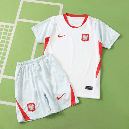 20/26 Poland Local Conjunto infantil · Referencia del proveedor: 236765089