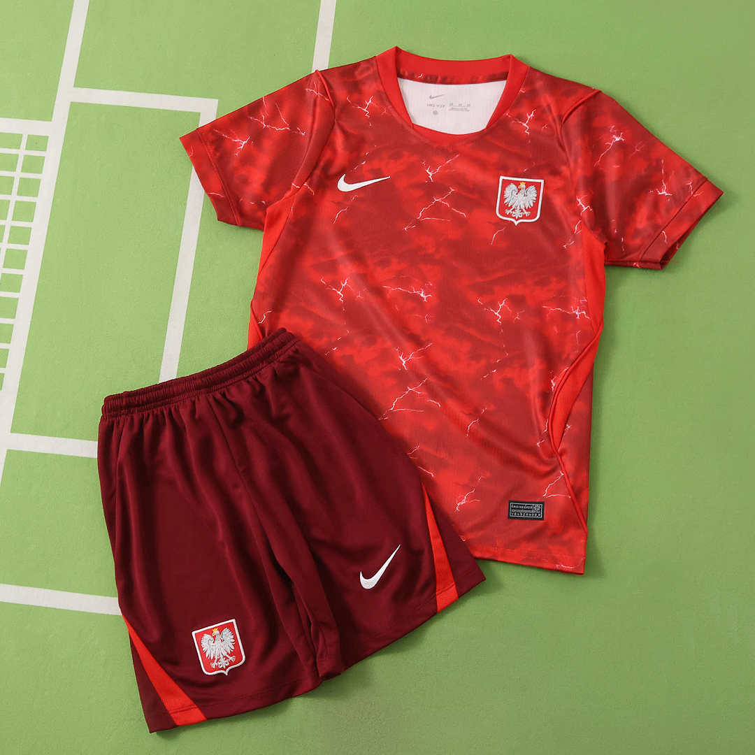 20/26 Poland Visitante Conjunto infantil · Referencia del proveedor: 236765115