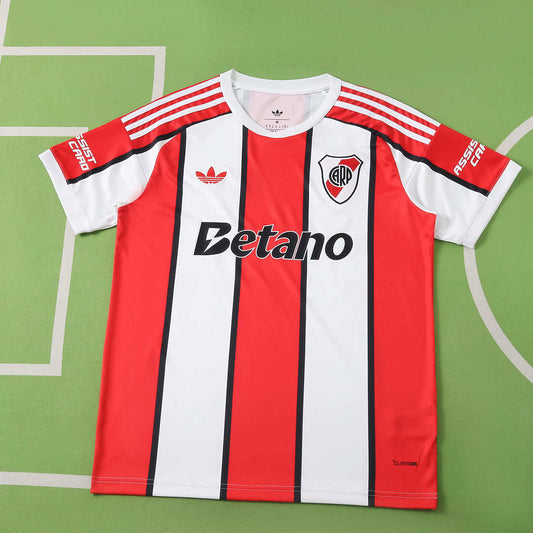 26/27 Club Atlético River Plate Visitante Fan · Referencia del proveedor: 238358029