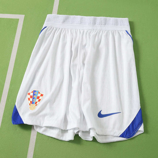 20/26 FIFA World Cup Croatia Local shorts Player · Referencia del proveedor: 240045093