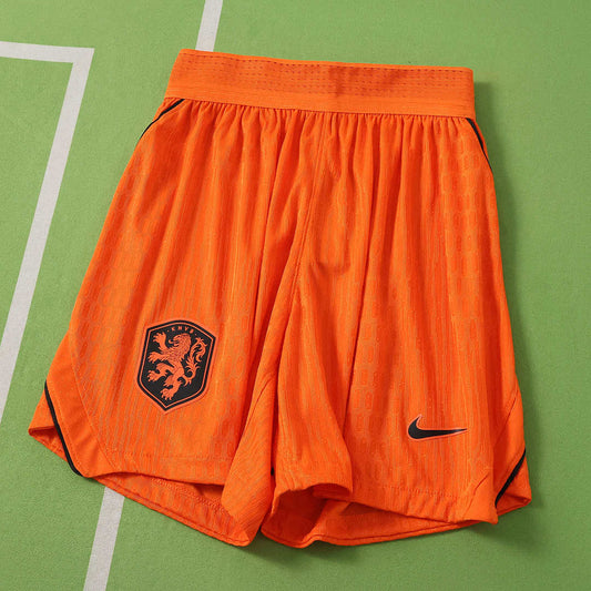 20/26 FIFA World Cup Netherlands Local shorts Player · Referencia del proveedor: 240045100