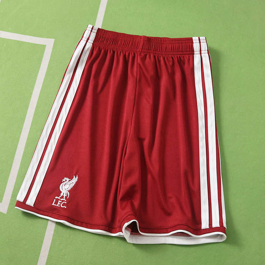 26/27 Liverpool F.C. Local shorts · Referencia del proveedor: 242316467