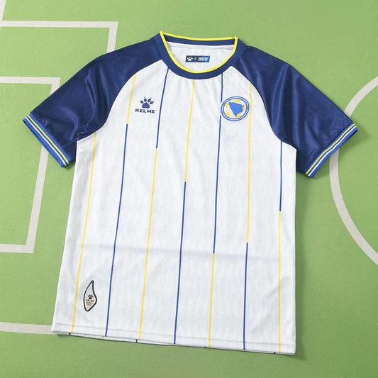 20/26 FIFA World Cup Bosnia and Herzegovina Visitante Fan · Referencia del proveedor: 242317557