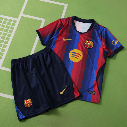 26/27 FC Barcelona / Barça Local Conjunto infantil · Referencia del proveedor: 247188175