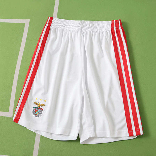 26/27 S.L. Benfica Local shorts · Referencia del proveedor: 249939305