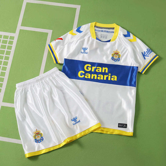 26/27 UD Las Palmas Tercera Conjunto infantil · Referencia del proveedor: 250248261