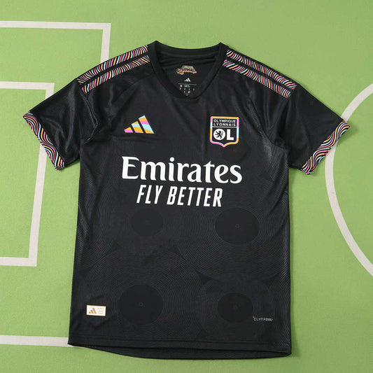 26/27 Olympique Lyonnais Tercera Pleyer version · Referencia del proveedor: 251437136