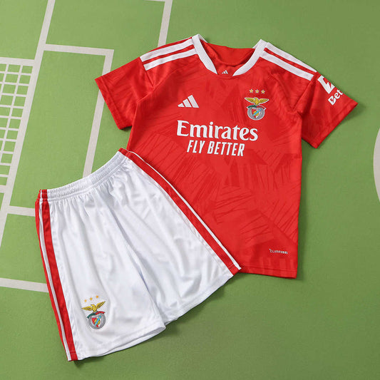 26/27 S.L. Benfica Local Conjunto infantil · Referencia del proveedor: 251843322