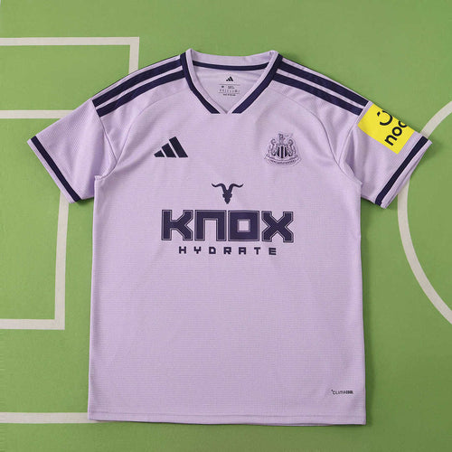 26/27 Newcastle United F.C. Tercera
