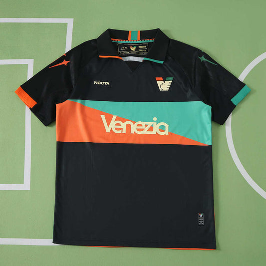 26/27 Venezia F.C. Local Fan · Referencia del proveedor: 253844771