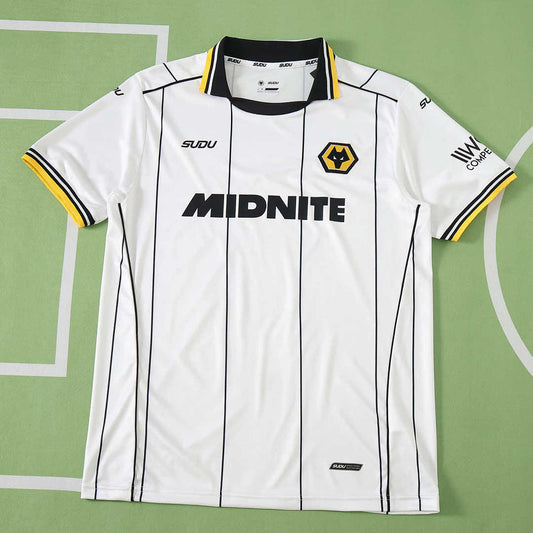 26/27 Wolverhampton Wanderers F.C. Visitante Fan · Referencia del proveedor: 253845691