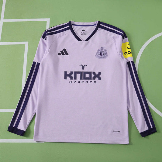 26/27 Newcastle United F.C. Tercera Manga larga Fan · Referencia del proveedor: 255764685